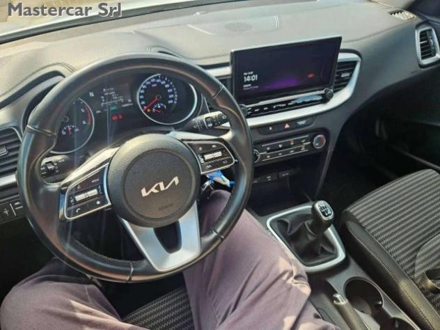 KIA Ceed SW / cee'd SW III 2022 SW 1.6 crdi mhev Business rif. 24083529 - Foto 10