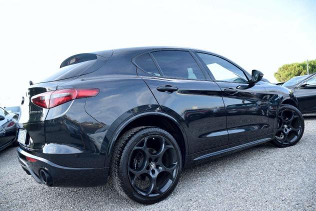 ALFA ROMEO Stelvio ESTREMA 4X4 2.0Turbo 280CV AUTOM. AT8 Q4 TETTO - CARBONIO - NAVI - ANDROID - ADAS - CRUISE AD - BT - ALCANTARA - SENSORI - CAM - IV - Foto 3