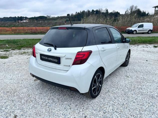 Toyota Yaris III 2015 5p 1.5h Style my16 - Foto 5