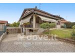 Villa di 220 m² con 5 locali e box auto in vendita a Cavaria con Premezzo
