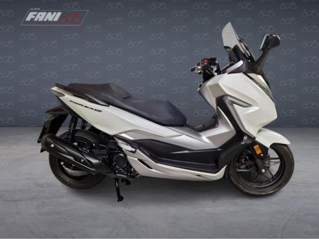 HONDA Forza 300 - rif. 24149352