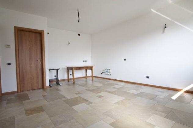 Appartamento di 95 m² con 3 locali e box auto in vendita a Azzano San Paolo - Foto 8