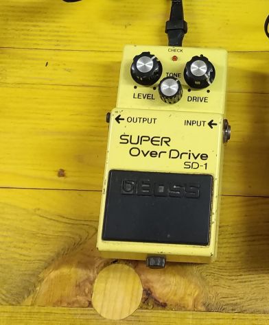 pedale distorsione SUPER OVER DRIVE SD-1