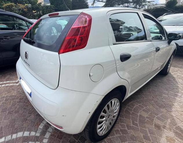 FIAT Punto 1.2 8V 5p. Lounge - Foto 2
