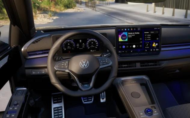 Volkswagen T-Roc T-Roc 1.5 etsi R-Line 150cv dsg (PREZZO VERO) - Foto 4