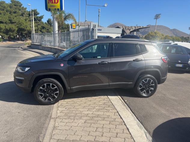 Jeep Compass 2.0 Multijet II 170 aut. 4WD Trailhaw - Foto 2