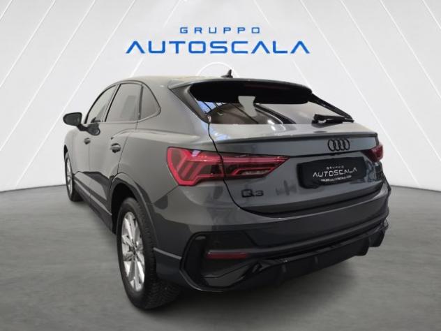 AUDI Q3 SPB 35 TDI 150CV Black Line S Tronic S Line rif. 24183548 - Foto 3