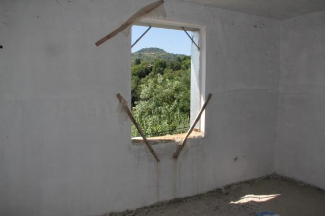 Castel Viscardo (Monterubiaglio) – vendesi cielo-terra con garage allo stato grezzo. - Foto 6