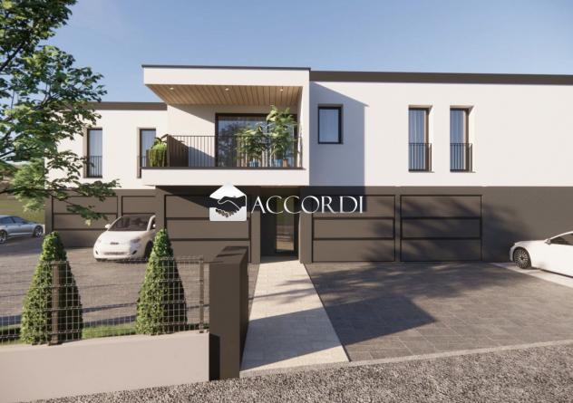 APPARTAMENTO di 4 vani e di 110 mq (TREVIGNANO) rif. PE9 - Foto 14