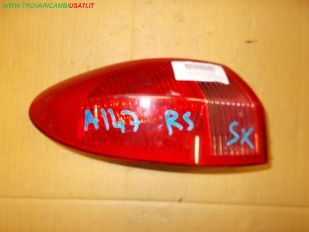 FANALE POST.S.(parte est.) PLASTICA INT. ROSSA ALFA ROMEO 147 (937-W8) Parti elettriche Fanaleria Fanali Fanale post. sx. ALFA ROMEO - 147 - 01-08