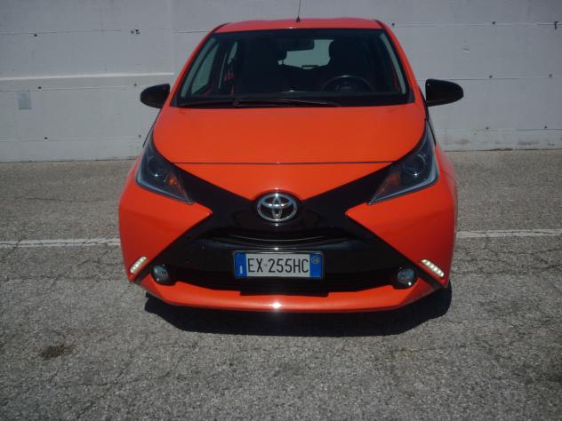 TOYOTA AYGO 1.0 VVT-i 69cv 5 Porte - x Clusiv - Foto 2
