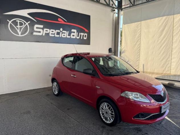 LANCIA Ypsilon 1.2 69 CV 5 porte Platinum rif. 24078909 - Foto 2
