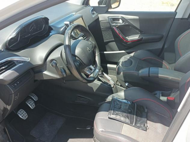 Peugeot 208 BlueHDi 100 5 porte GT Line - Foto 8