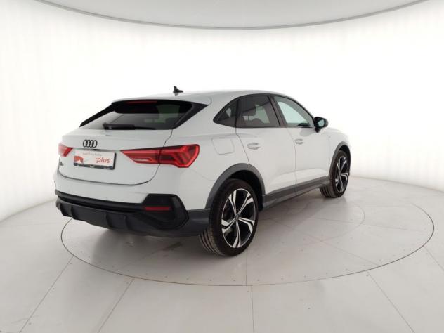 Audi Q3 Sportback 35 TFSI S tronic Identity Black - Foto 3