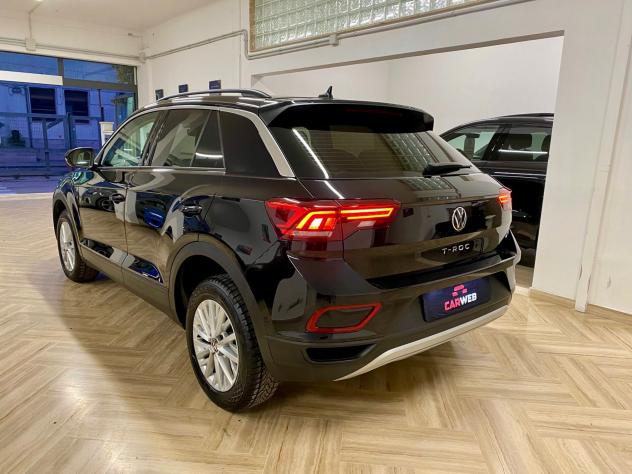 VOLKSWAGEN T-ROC 2.0 TDI 150CV DSG CAM 2022 - Foto 7