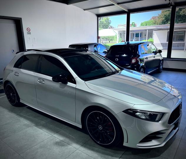 Mercedes-Benz A 180 d 116CV Premium AMG - Foto 6