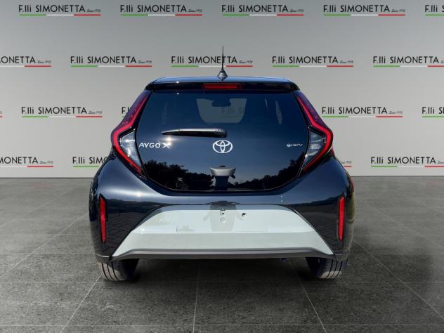 Toyota Aygo X 1.5 hybrid Icon e-cvt - NUOVO - Foto 5