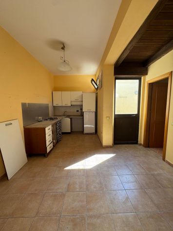 10 V075 Palazzina indipendente ristrutturata nel cuore di Bagheria - Foto 6