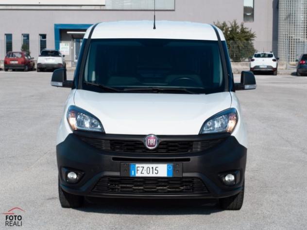 FIAT Doblo 1.4 T-JET 120CV NATURAL POWER LOUNGE rif. 24162677 - Foto 2