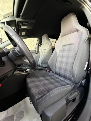 Volkswagen Golf 2.0 GTD - DSG GARANZIA - Foto 8