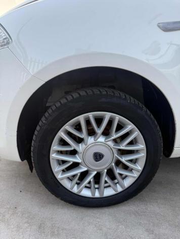 LANCIA Ypsilon 0.9 TwinAir 85 CV 5 porte Metano Ecochic Gold rif. 23806723 - Foto 6