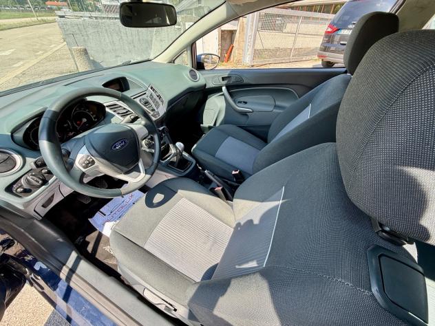 Ford Fiesta 1.4 TDCi 68CV 3 porte 143.000Km NEOPATENTATI - Foto 10
