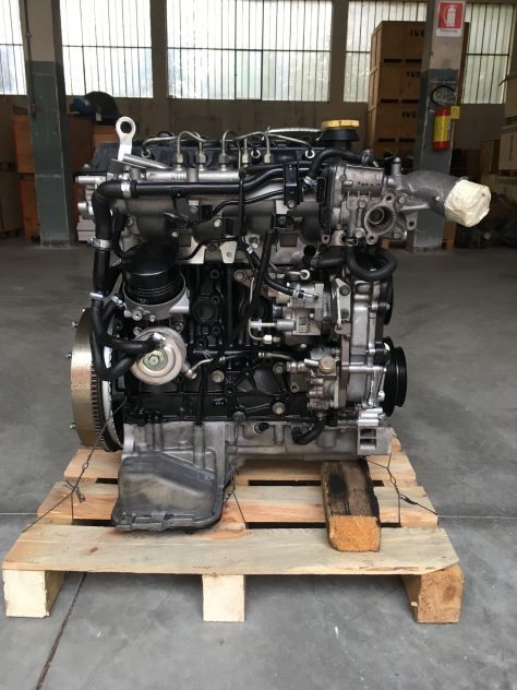 Motore REVISIONATO NISSAN YD25