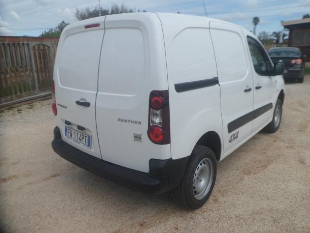 Peugeot Partner furgone 4x4 3 posti - Foto 3