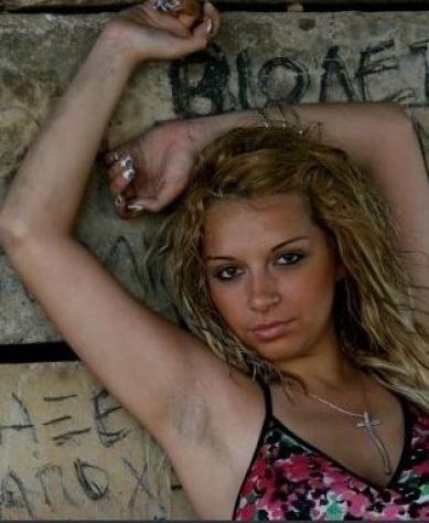 Donna di Faenza. Fisico Normale Tel: