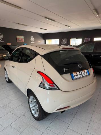 Lancia Ypsilon 1.3 MJT 16V 95 CV 5 porte S&S Platinum - Foto 6