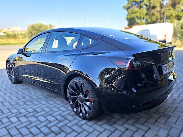 Tesla Model 3 Performance - Foto 7