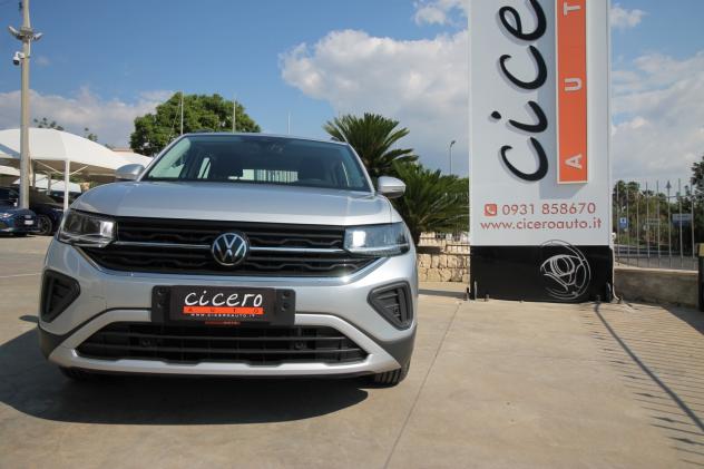 Volkswagen T-Cross 1.0 TSI Life 95CV | 17.600 KM 2024 - Foto 2