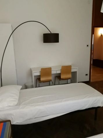 AFFITTASI POSTO LETTO IN DOPPIA ZONA MURRI PER STUDENTESSE - Foto 3