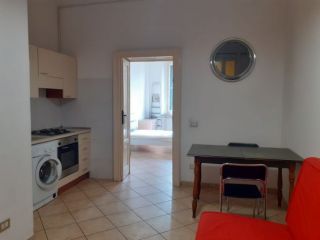 Bilocale in Via Porpora 14, Milano (zona Loreto)