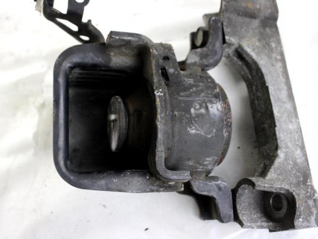 1230526110 SUPPORTO MOTORE TOYOTA RAV 4 2.0 D 91KW 5P (2017) RICAMBIO USATO - Foto 5