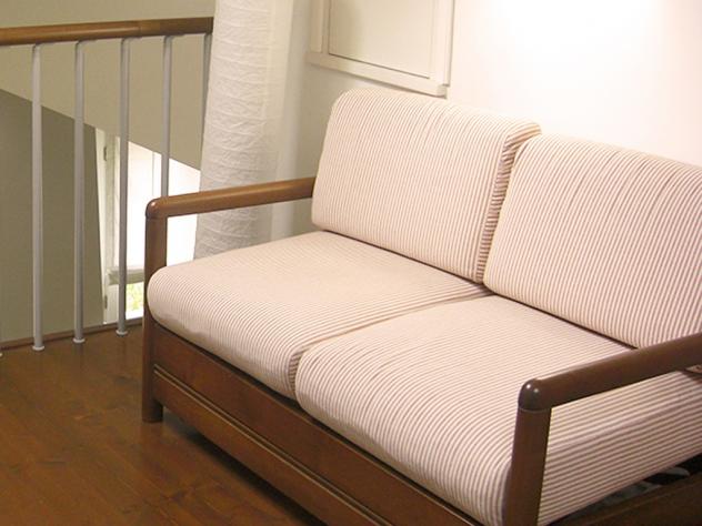Appartamento al primo piano ed ultimo , con ingresso indipendente . - Foto 19
