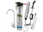 Purificatore d'acqua domestico con Sterilizzatore Uv .