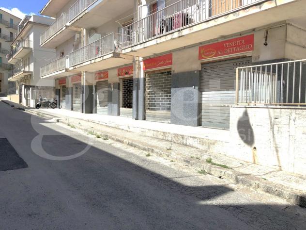Negozio - Ragusa . Rif.: Cod. rif 3292284VCG