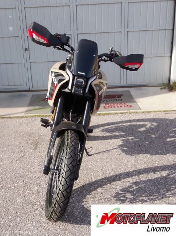 Benelli BKX 125 - Foto 2