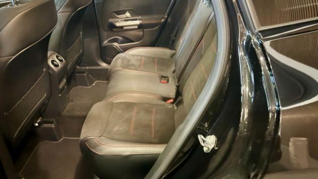 MERCEDES-BENZ GLA 200 d Automatic Premium rif. 24180351 - Foto 9