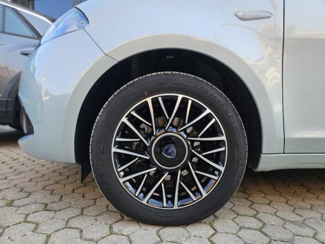 Lancia Ypsilon III 1.0 firefly hybrid Platino s&s 70cv - Foto 6