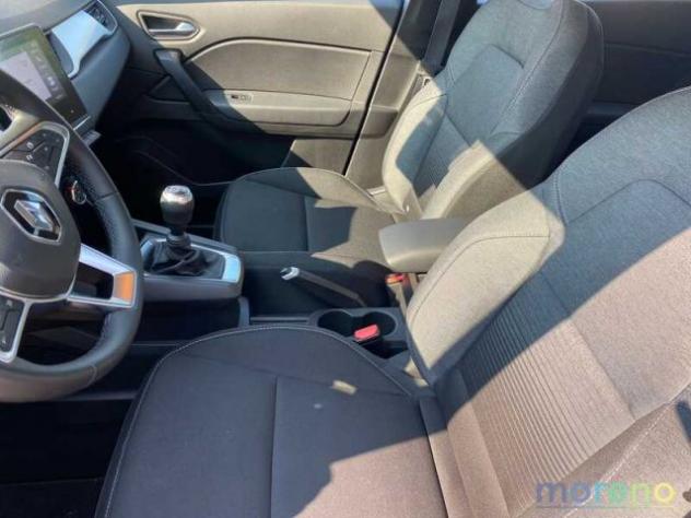 RENAULT Captur 1.5 blue dCi 95 CV Business rif. 18744512 - Foto 6