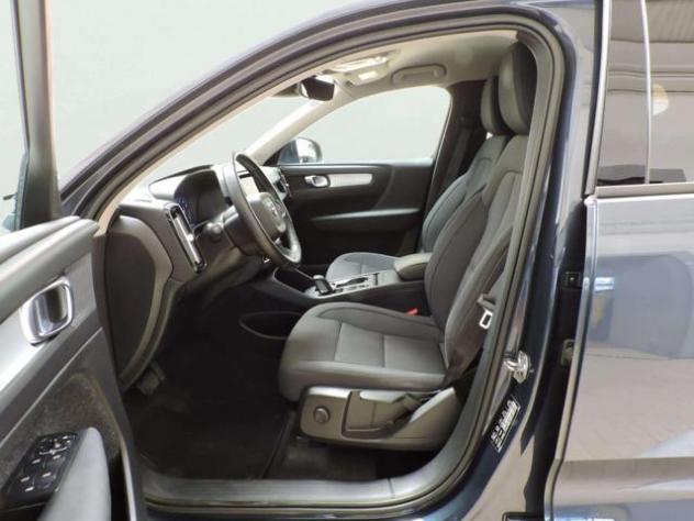 VOLVO XC40 T3 Geartronic Momentum Pro rif. 23952706 - Foto 9
