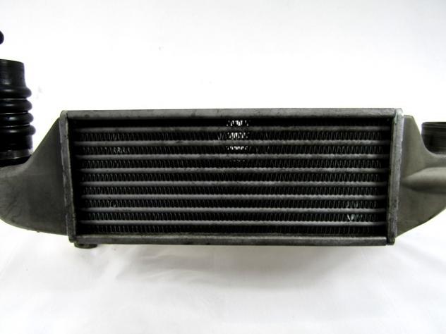 1M5Q-9L440-BA RADIATORE INTERCOOLER SCAMBIATORE ARIA/ARIA FORD FOCUS 1.8 D 85KW 5M 3P (2003) RICAMBIO USATO - Foto 2