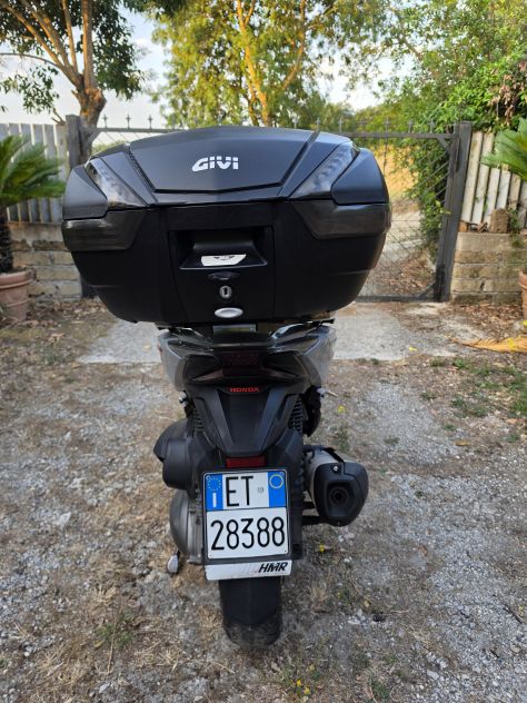 Honda Forza 300 2020 limited edition - Foto 9