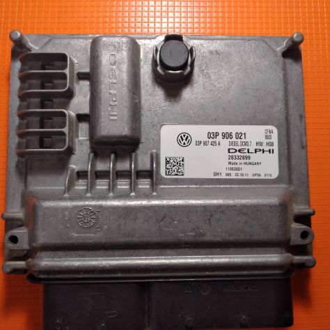 ECU VW VOLKSWAGEN POLO 03P906021 03P907425A DCM3.7 HW08
