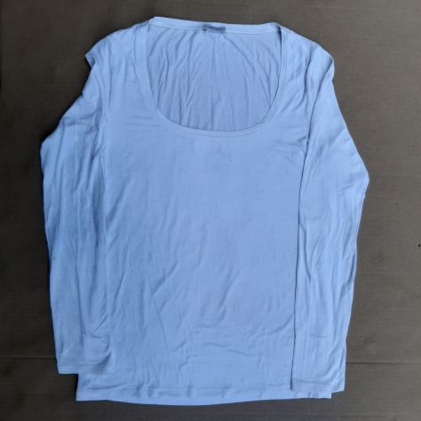Due t-shirt taglia M più omaggio - Foto 3