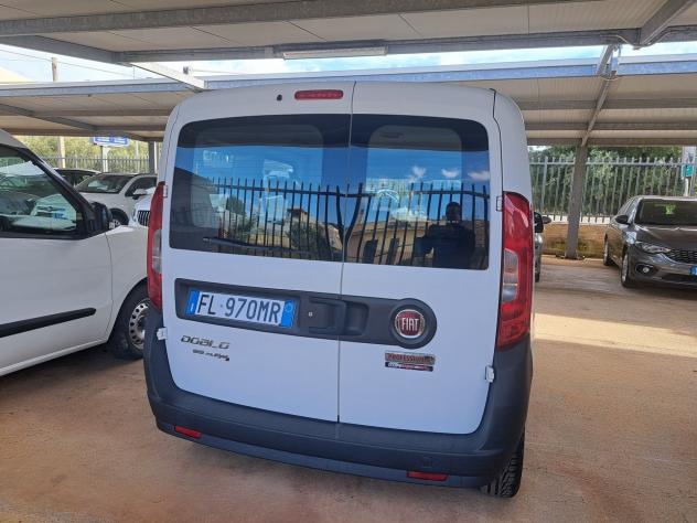 Fiat Doblo Dobl1.3 MJT PC Combi N1 - Foto 4