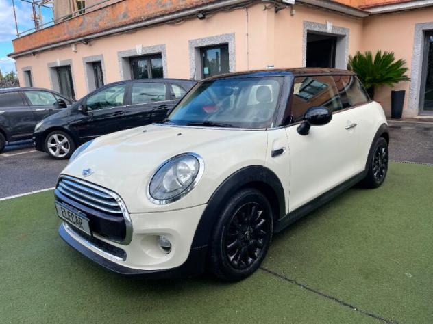 MINI Mini 4ª serie (F56) Mini 1.5 Cooper D Business