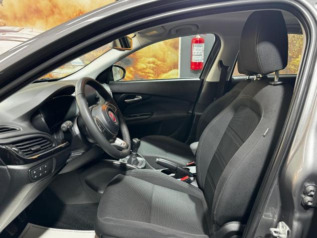 Fiat Tipo Station Wagon 1.3 mjt Business s&s 95cv - Foto 7